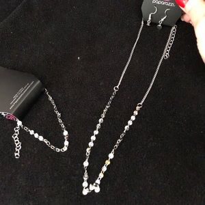 Paparazzi Shine on Me Silver Set NWT